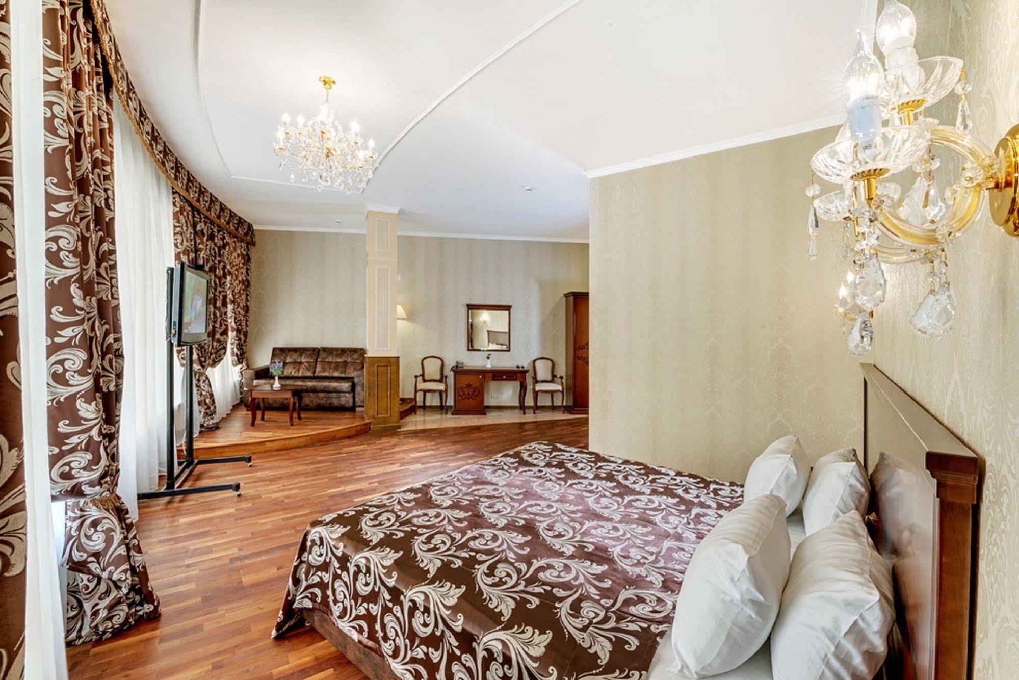 Black Sea Hotel Kiev Ngoại thất bức ảnh