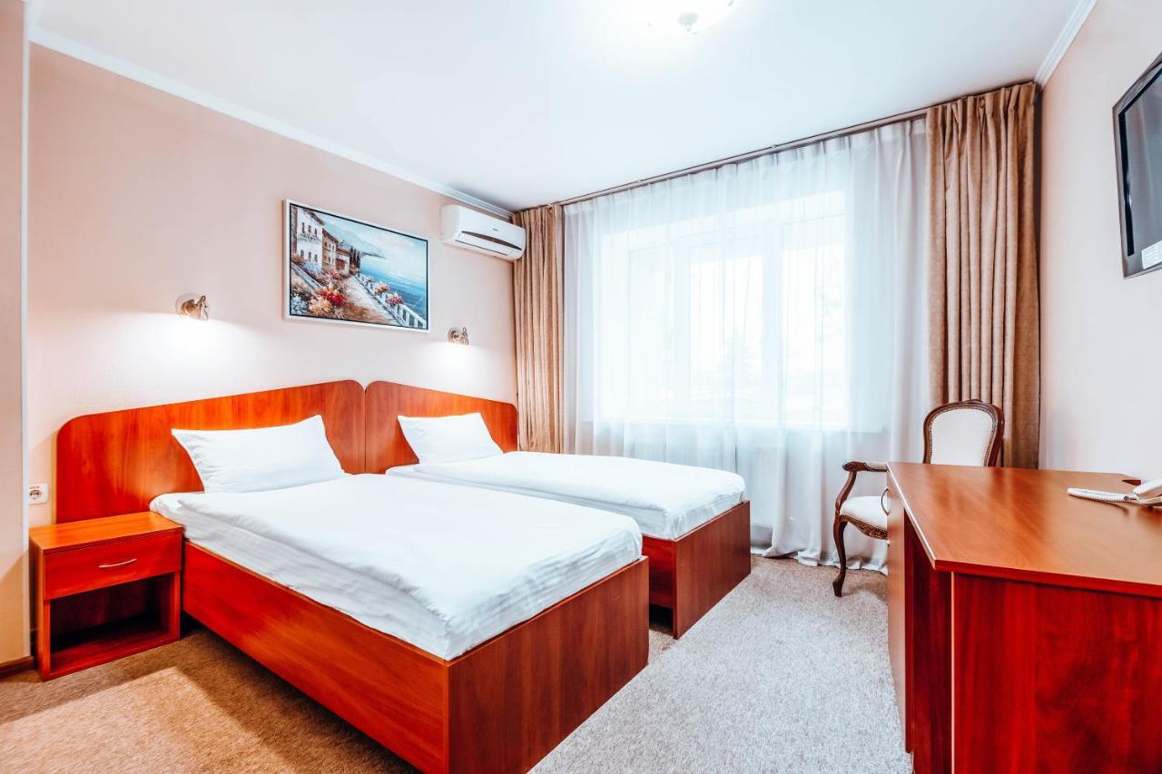 Black Sea Hotel Kiev Ngoại thất bức ảnh